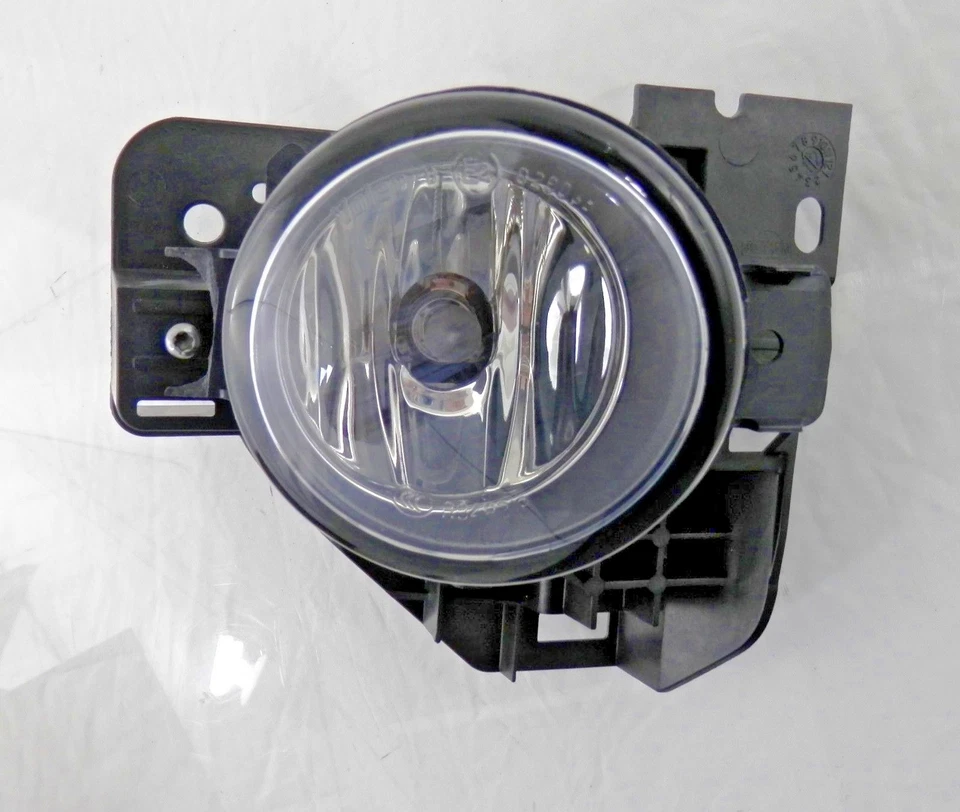 Faro antiniebla genuino OEM pasajero 07-14 Nissan Máxima Altima Sentra 261509N00A Foto 1 de 4