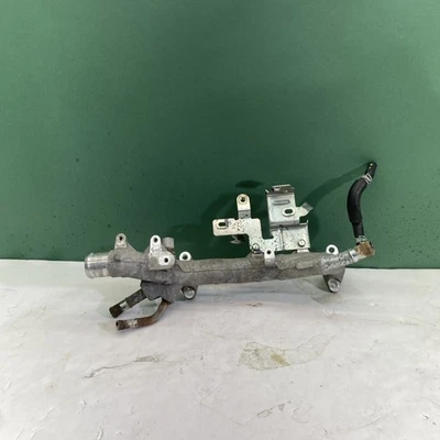 Nissan Máxima 2016-2020 3,5 L refrigerante crossover tubo Quest OEM Foto 1 de 4