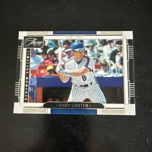2024 Panini Three and Two #20 Gary Carter Timeless Moments # 11/99 - Bild 1 von 2