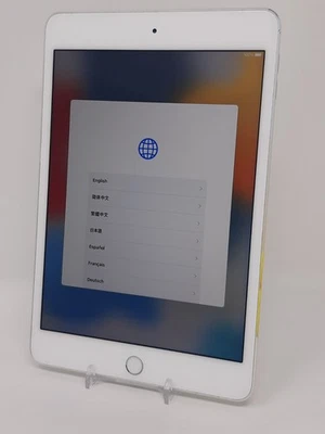 Apple iPad Mini 4, 128GB, WiFi ONLY, 7.9in - Silver - Image 1 of 4