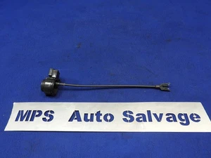 1987-1993 Ford Mustang V8 302 5.0L OEM Coolant Level Sensor Cap P04 - Picture 1 of 7