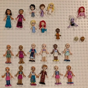 Lego Mini Puppen Minifigur Menge 7 mit einer großen Menge an Extras! - Bild 1 von 1