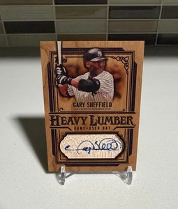 2025 Topps Heavy Lumber Gary Sheffield Auto Relic Juego Usado Bat Yankee SSP - Imagen 1 de 3