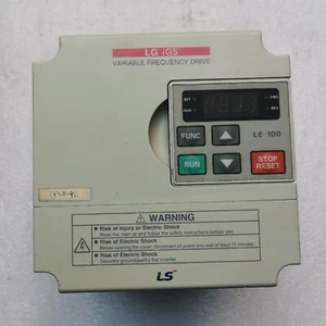 ein gebrauchter LS(LG) SV008IG5-4 0,75KW 380V Wechselrichter kostenloser Versand - Bild 1 von 3