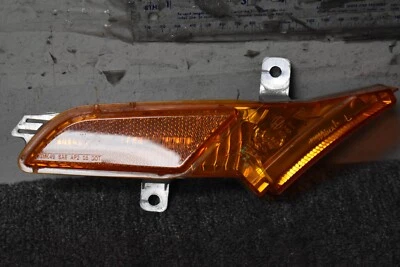 Porsche Cayenne GTS 2008 señal delantera izquierda OEM de fábrica Foto 1 de 4