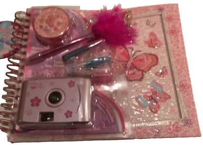 Pink Eyelash Showoff Camera, Pens + Accessory Butterfly VTG Photo Album- NWT 🦋 - Image 1 of 4