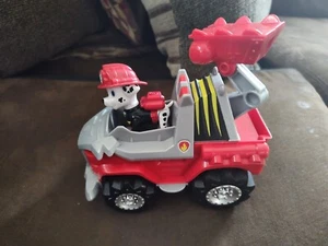 Paw Patrol Dino Rescue Marshall's Deluxe Rev Up Camion Veicolo Emergenza e Figura - Foto 1 di 6