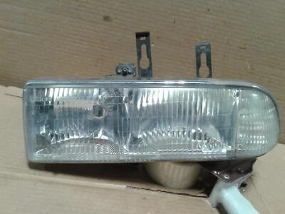 Conjunto de faros izquierdos usados se adapta a: Chevrolet S10/s15/Sonoma Chevrolet 2001 0,5 mm Foto 1 de 4