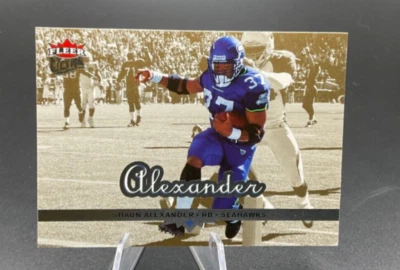 2006 Fleer Ultra #171 Shaun Alexander Gold Medallion Seattle Seahawks - Image 1 of 2