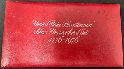 1776-1976 US Bicentennial SILVER Uncirculated Set (3) Coins, $1 Ike 50c 25c, 40% - Image 1 of 4