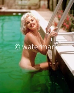 MODEL LISA WINTERS PIN UP - 8X10 PUBLICITY PHOTO - Picture 1 of 1