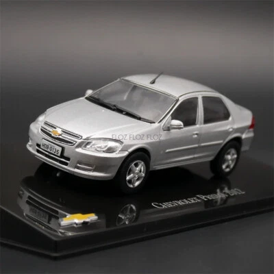 适用于雪佛兰 Prisma 2012 1: 43 卡车预制型号的 IXO — 第 1/4 张图片