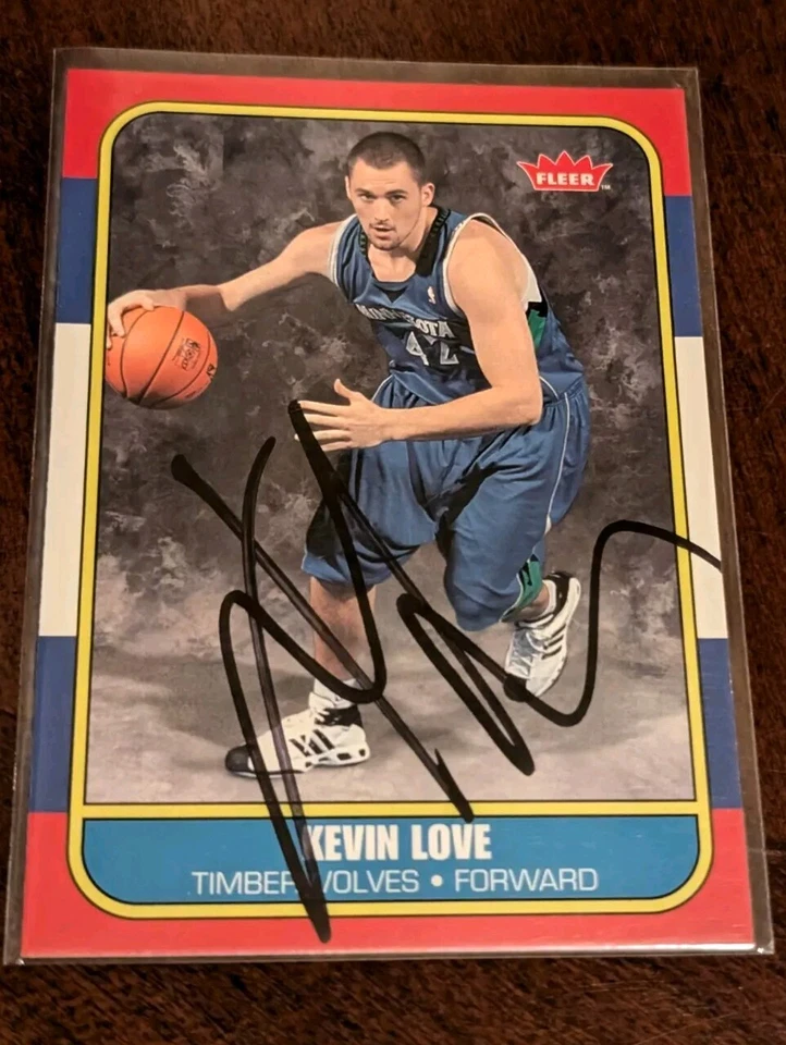 Kevin Love Rookie Card Autographed Basketball Card Auto Autograph Signed - Image 1 of 1
