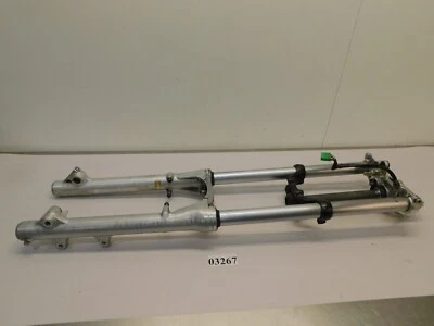 Conjunto de garfo dianteiro 1983 Honda VT500CA SHADOW 500 FABRICANTE DE EQUIPAMENTO ORIGINAL - Imagem 1 de 4