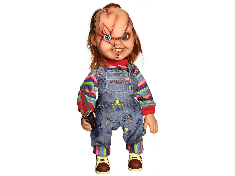Mezco Toys Action Figura Chucky Bambola Assassina Parlante 38 Cm - Immagine 1 di 1