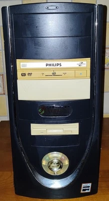 Computer fisso amd usato nero - Immagine 1 di 4