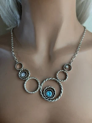 Collar de cristal azul púrpura nuevo con etiquetas Brighton HALO RADIANCE DECLARATION Foto 1 de 4