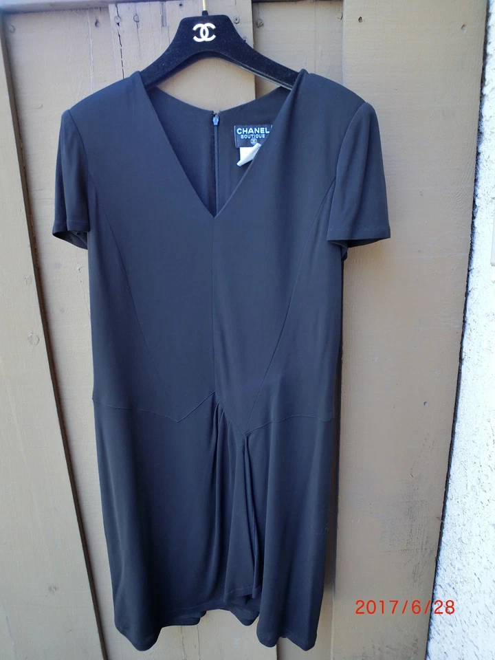 Auténtico Vestido CHANEL 97P 100% Viscosa - Rayón Logo "CC" - Talla" 42 Foto 1 de 4