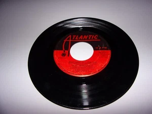 Dusty Springfield: What Good Is I Love You / What Do You Do When Love Dies / 45 - Picture 1 of 2