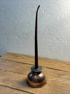 Barattolo oliatore olio pompa pollice rame AQUILA 9,75” VINTAGE base 2,75” bella lucentezza USA - Foto 1 di 15