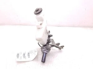 2012 TOYOTA CAMRY 2.5L 4CYL FWD BRAKE MASTER CYLINDER ASSEMBLY  - Picture 1 of 12