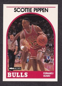 1989-90 NBA Hoops basketball card #244 Chicago Bulls Scottie Pippen - Picture 1 of 2