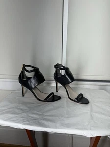 Sandalias Cole Haan para mujer 7,5 B de cuero negro de tacón alto con cremallera trasera - Imagen 1 de 8
