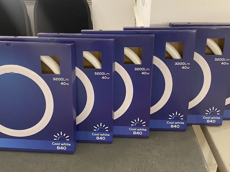 6 X 40 Watt Round Circular 40W T9 Fluorescent Tube 4000K TCP Branded Cool White - Image 1 of 1