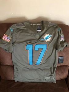 Camiseta Nike Salute to Service de los Miami Dolphins NFL Ryan Tannehill #17 NUEVA CON ETIQUETAS TALLA S Hombres - Imagen 1 de 10