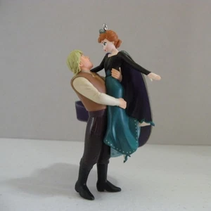 Anna And Kristoff Hallmark Keepsake Ornament Disney Frozen 2 Artista Hecho a Mano 2022 - Imagen 1 de 12
