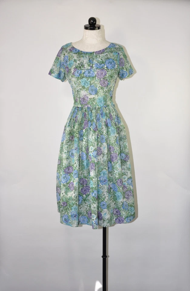 60s Vintage Leslie Fay Green Floral Short Sleeve Fit And Flare Day Dress Women M - Image 1 of 4