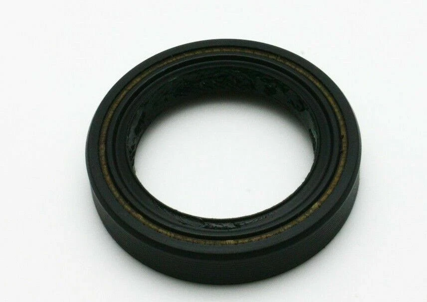 SELLO DE ACEITE DELANTERO GENUINO CAJA DE CAMBIOS FORD ESCORT / SIERRA 5 VELOCIDADES MT75 Foto 1 de 1