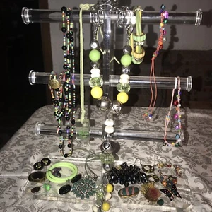 Konvolut Modeschmuck 20 teilig, Grün und andere, verschiedener Schmuck - Bild 1 von 12