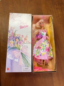 Avon Exclusive Spring Petals Barbie 1996 - Picture 1 of 12