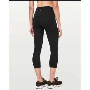 Lululemon In Movement Crop Everlux 19" schwarz Cropped Leggings Damengröße 4 - Bild 1 von 9