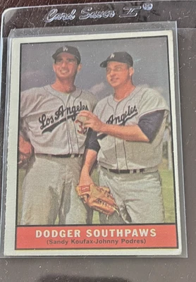 1961 TOPPS SANDY KOUFAX!  JOHNNY PODRES!  DODGERS SOUTHPAWS!  #207  VG - Image 1 of 3