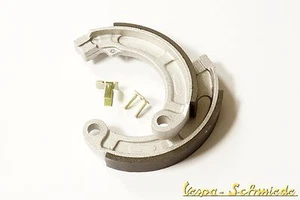 VESPA Bremsbeläge hinten - 9 Zoll / 20mm - V50 - Bremsbacken 50N 50 N V L R S - Bild 1 von 1