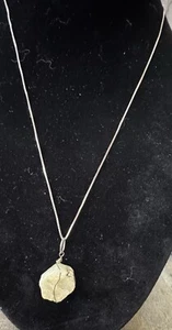 Sterling silver RAW fluorite wired pendant 18” Sterling Silver necklace~4.36g - Picture 1 of 7