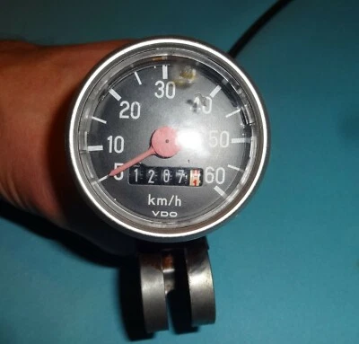 VDO KM contachilometri 28 pollici vintage contachilometri bici da corsa bici ciclometro bike - Immagine 1 di 4