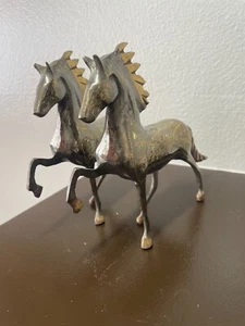 Neu Metall Intarsien tänzelndes Pferd Statuen Menge 2 6,5" Höhe Gold Design - Bild 1 von 10