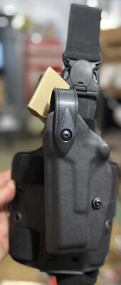 Safariland 6005 SLS Glock 17 22 19 23 26 27 Tactical Holster Leg Strap Left - Image 1 of 4