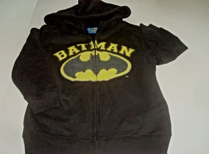 Jungen Batman Hoodie schwarz Größe 5/6 neu mit Etikett - Bild 1 von 2