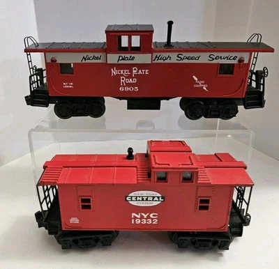 2) Lionel Lighted Cabooses - 6-26574 NYC Cupola, 6-6905 Nickel Plate Ext. Vision - Image 1 of 4