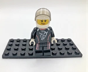 Lego - Minifigures - Speed Champions - Dodge Challenger SRT Demon Driver sc076 - Picture 1 of 9