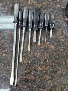 SNAP-ON 22PC ASSORTED SCREW DRIVERS AND SPECIALTY TOOLS - Foto 1 di 4