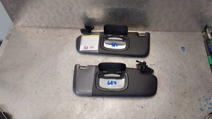 Alfa Romeo Giulietta 2014 - 2020 Pair Sun Visors Driver & Passenger Side Black - Picture 1 of 11