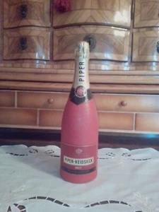 Champagner Brut Piper Heidsieck Krokodil Leder Optik ungeöffnet Limited - Bild 1 von 2