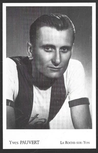 CPSM  -  YVES PAUVERT . LA ROCHE SUR YON . COUREUR CYCLISTE . 011.L* - Imagen 1 de 1