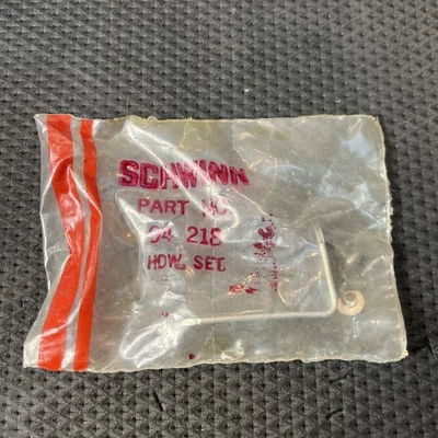 Juego de soportes y herrajes para guardabarros Schwinn vintage NOS #94218 Foto 1 de 4