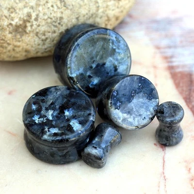 PAIR of Natural Black Labradorite Stone Saddle Plug - Image 1 of 4